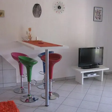 With Parking Space - Donja, Rab - 15602 Supetarska Draga