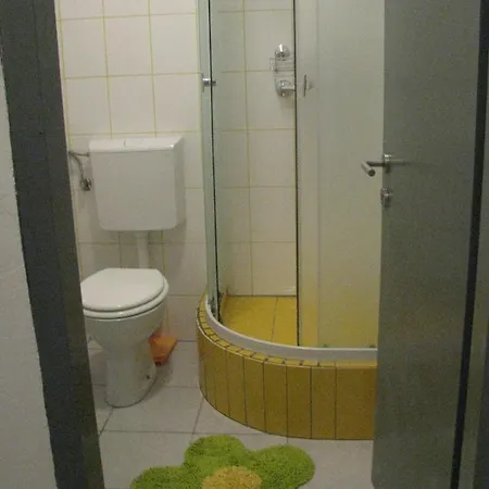 Appartement With Parking Space - Donja, Rab - 15602 *
