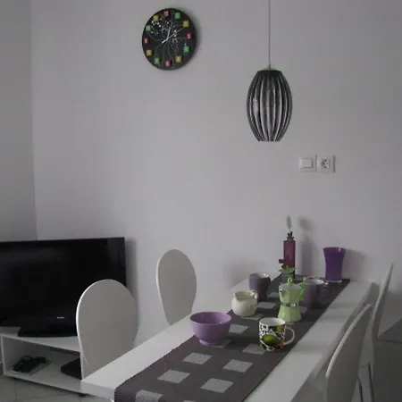Apartman With Parking Space - Donja, Rab - 15602 *