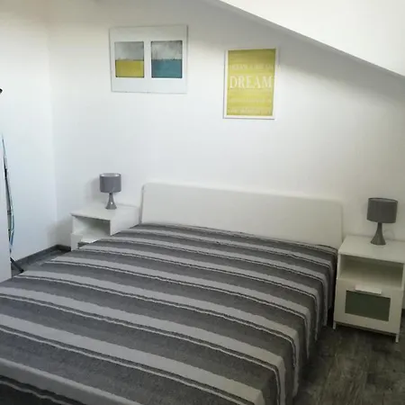 With Parking Space - Donja, Rab - 15602 Lägenhet *