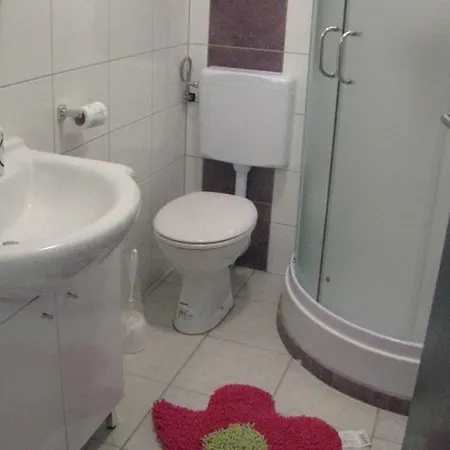 With Parking Space - Donja, Rab - 15602 Lägenhet Supetarska Draga