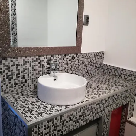 With Parking Space - Donja, Rab - 15602 Apartman