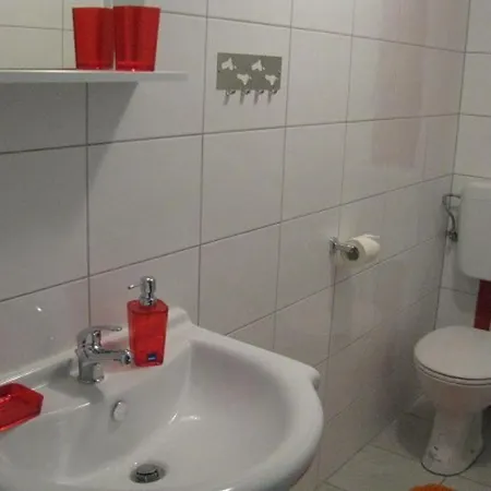 Apartman With Parking Space - Donja, Rab - 15602