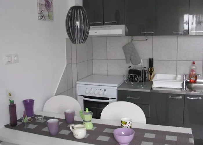 With Parking Space - Donja, Rab - 15602 Appartement Supetarska Draga